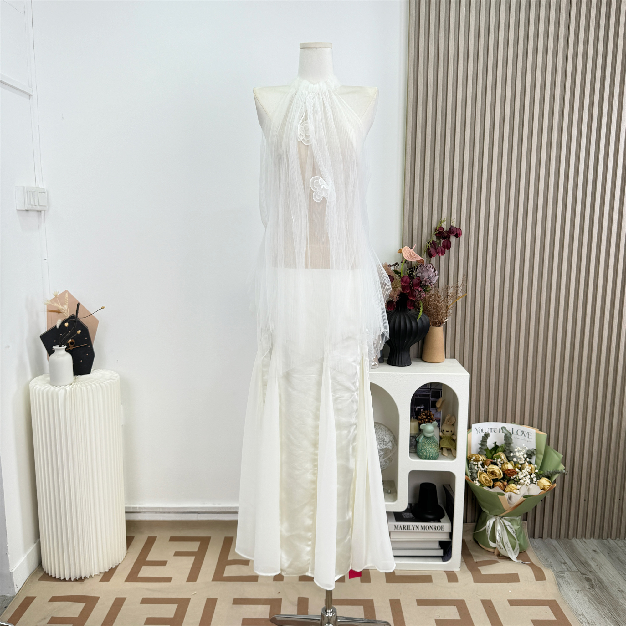 lattitude-yang-xiaolu-french-high-end-multi-panel-spliced-long-skirt-flowy-chiffon-skirt_1 Lattitude Yang Xiaolu French High-End Multi-Panel Spliced Long Skirt Flowy Chiffon Skirt