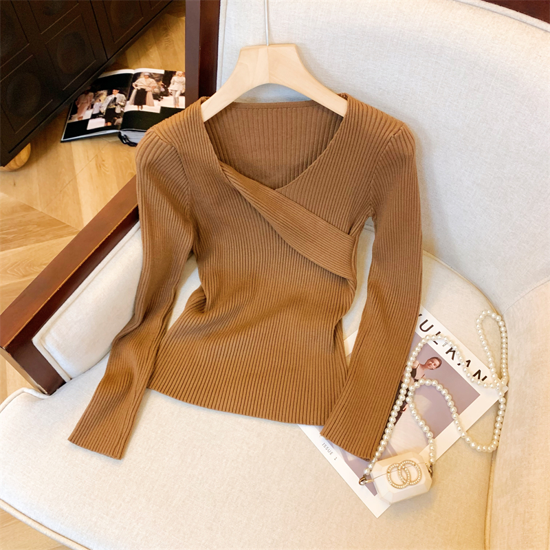Women's Irregular Hem Knit Sweater Slim Fit Pullover Solid Color