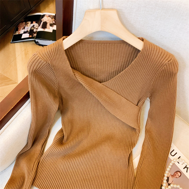 Women's Irregular Hem Knit Sweater Slim Fit Pullover Solid Color